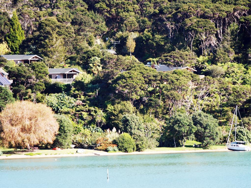Bay Of Islands Cottages Russell Exterior photo
